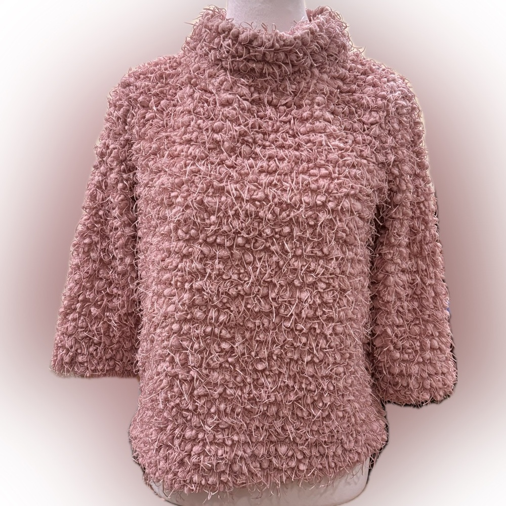 🔥Vince Camuto Pink sweater Size XS